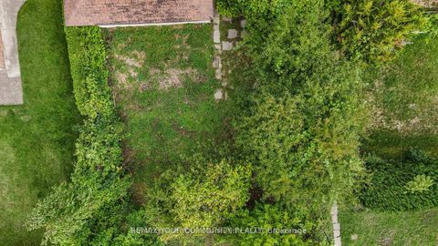 Photo 34 at 221 Elgin Mills Road W, Mill Pond, Richmond Hill