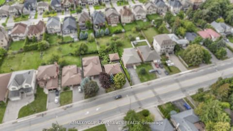 Photo 37 at 221 Elgin Mills Road W, Mill Pond, Richmond Hill