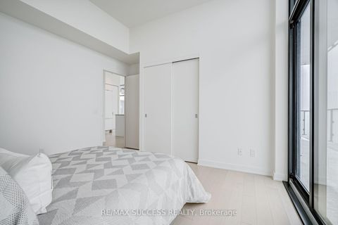 Photo 25 at UPH05 - 20 Lombard Street, Yonge Corridor, Toronto
