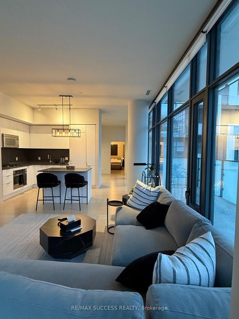 Photo 28 at UPH05 - 20 Lombard Street, Yonge Corridor, Toronto
