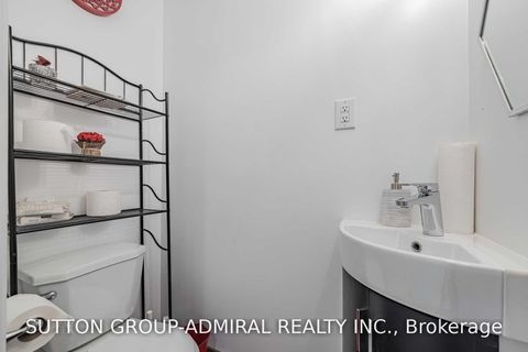 Photo 14 at 39 Crooked Stick Road, Glen Shields, Vaughan