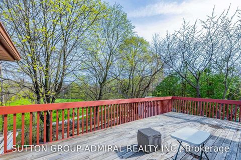 Photo 18 at 39 Crooked Stick Road, Glen Shields, Vaughan