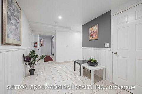 Photo 27 at 39 Crooked Stick Road, Glen Shields, Vaughan