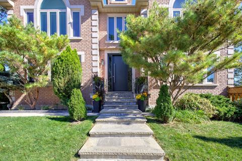 Photo 1 at 123 Hidden Trail Avenue, Mill Pond, Richmond Hill