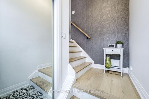 Photo 5 at 84 Aberdeen Avenue, East Woodbridge, Vaughan