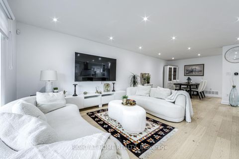 Photo 7 at 84 Aberdeen Avenue, East Woodbridge, Vaughan