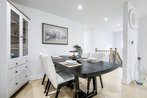 Photo 13 at 84 Aberdeen Avenue, East Woodbridge, Vaughan