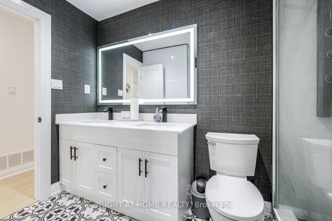 Photo 28 at 84 Aberdeen Avenue, East Woodbridge, Vaughan