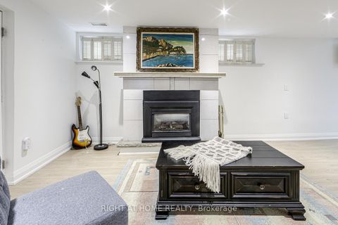 Photo 39 at 84 Aberdeen Avenue, East Woodbridge, Vaughan