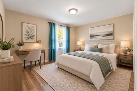 Photo 11 at 198 Weldrick Road W, North Richvale, Richmond Hill