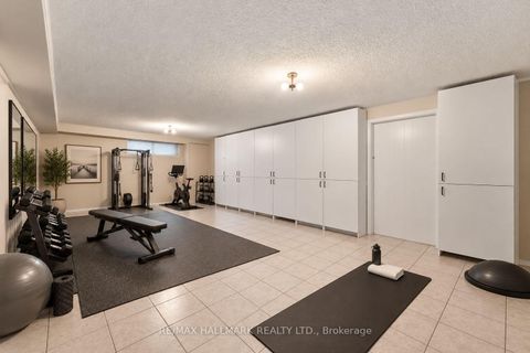 Photo 16 at 198 Weldrick Road W, North Richvale, Richmond Hill