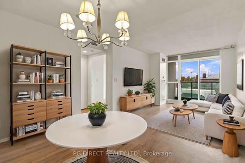 Photo 7 at 412 - 231 Fort York Boulevard, Niagara, Toronto