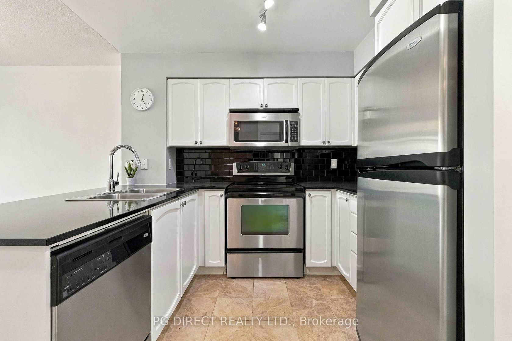 412 - 231 Fort York Boulevard, Niagara, Toronto photo number 2