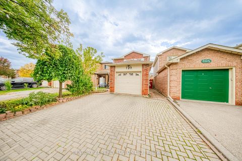 Photo 1 at 109 Swinton Crescent, Lakeview Estates, Vaughan