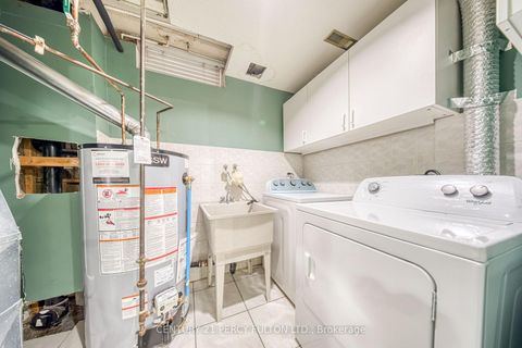 Photo 28 at 109 Swinton Crescent, Lakeview Estates, Vaughan