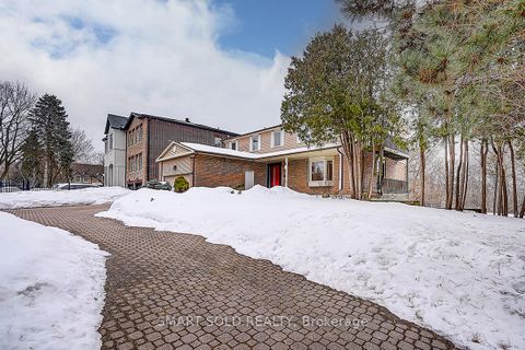 Photo 3 at 197 Garden Avenue, South Richvale, Richmond Hill
