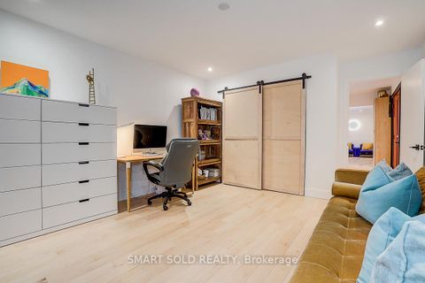 Photo 9 at 197 Garden Avenue, South Richvale, Richmond Hill