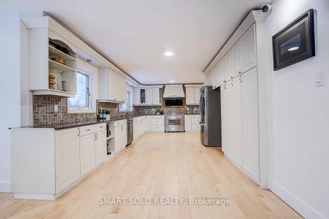 Photo 16 at 197 Garden Avenue, South Richvale, Richmond Hill