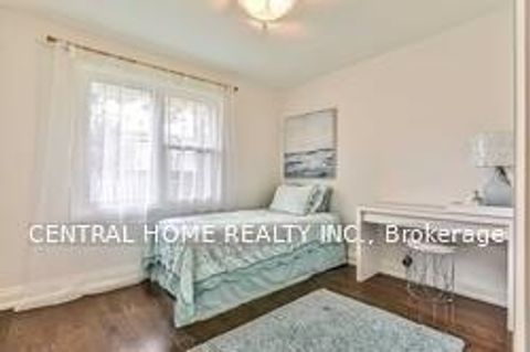 Photo 10 at 446 Taylor Mills Drive S, Crosby, Richmond Hill