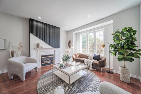Photo 1 at 82 Ballymore Drive, Bayview Wellington, Aurora