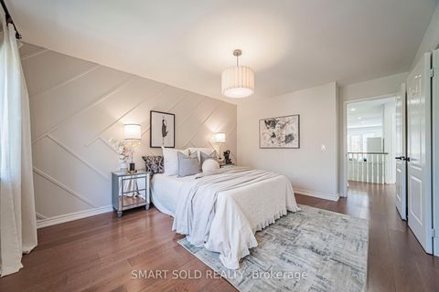 Photo 15 at 82 Ballymore Drive, Bayview Wellington, Aurora