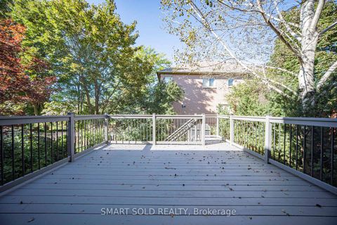 Photo 25 at 82 Ballymore Drive, Bayview Wellington, Aurora