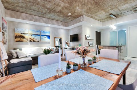 Photo 14 at 422 - 95 Bathurst Street, Waterfront Communities C1, Toronto