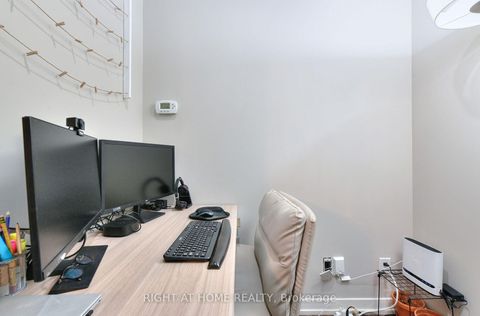 Photo 19 at 422 - 95 Bathurst Street, Waterfront Communities C1, Toronto
