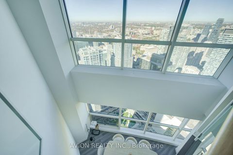 Photo 13 at 5716 - 386 Yonge Street, Bay Street Corridor, Toronto