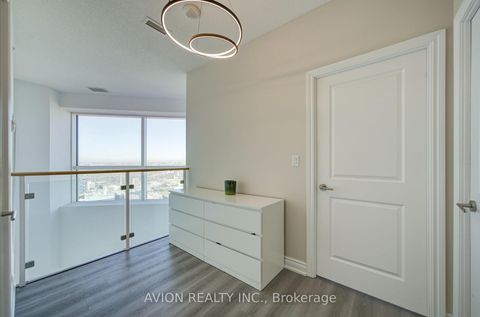 Photo 14 at 5716 - 386 Yonge Street, Bay Street Corridor, Toronto
