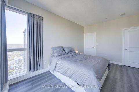 Photo 17 at 5716 - 386 Yonge Street, Bay Street Corridor, Toronto