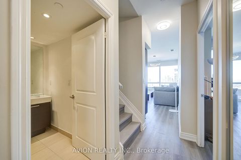 Photo 28 at 5716 - 386 Yonge Street, Bay Street Corridor, Toronto