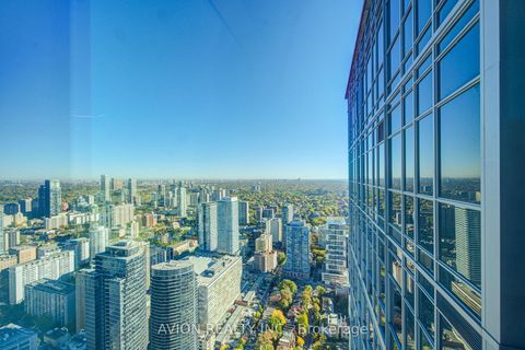Photo 32 at 5716 - 386 Yonge Street, Bay Street Corridor, Toronto