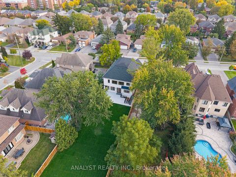 Photo 32 at 58A Oxford Street, Mill Pond, Richmond Hill