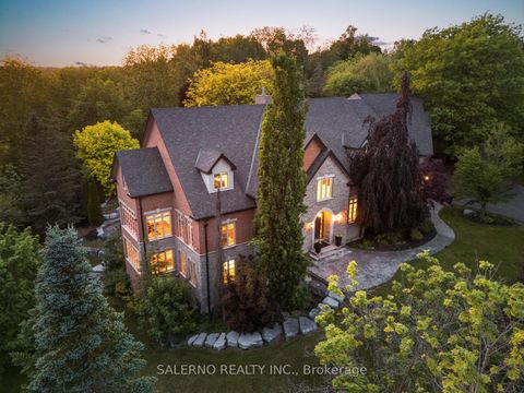 Photo 0 at 32 Daleview Court, Kleinburg, Vaughan