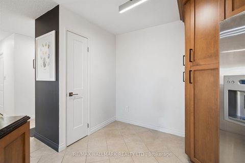 Photo 18 at 707 - 2267 Lakeshore Boulevard W, Mimico, Toronto