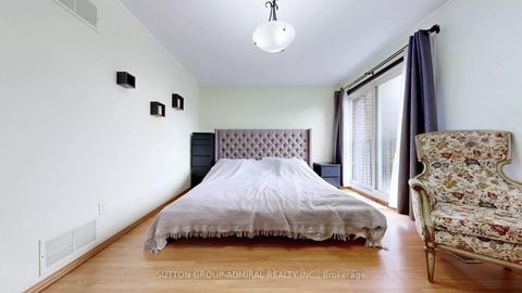 Photo 13 at 4 Dove Hawk Way, Branson, Toronto