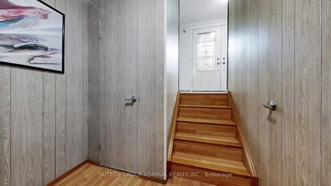 Photo 27 at 4 Dove Hawk Way, Branson, Toronto