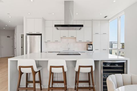 Photo 12 at 1002 - 980 Yonge Street, Annex, Toronto