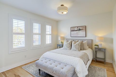 Photo 30 at 131 Giotto Crescent, Maple, Vaughan