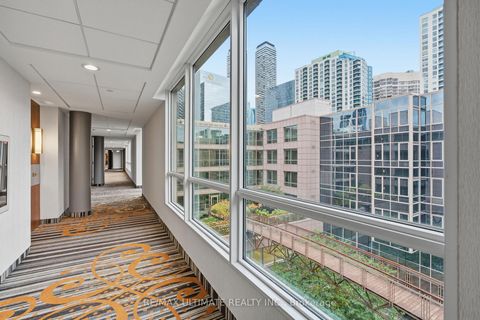 Photo 3 at 1105 - 211 Queens Quay W, Waterfront Communities C1, Toronto