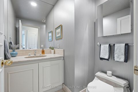 Photo 29 at 1105 - 211 Queens Quay W, Waterfront Communities C1, Toronto