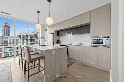 Photo 8 at 820 - 1 Belsize Drive, Mount Pleasant West, Toronto