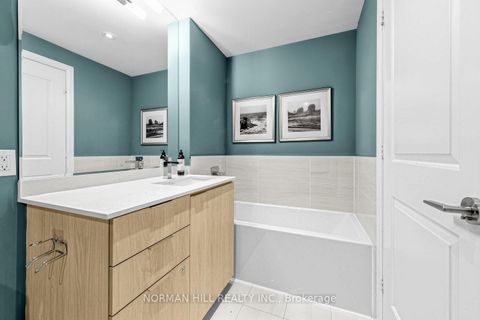 Photo 17 at 820 - 1 Belsize Drive, Mount Pleasant West, Toronto