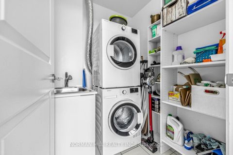 Photo 22 at 820 - 1 Belsize Drive, Mount Pleasant West, Toronto