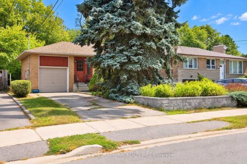 Photo 1 at 191 Driscoll Road, Mill Pond, Richmond Hill