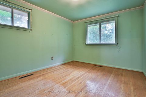 Photo 15 at 191 Driscoll Road, Mill Pond, Richmond Hill
