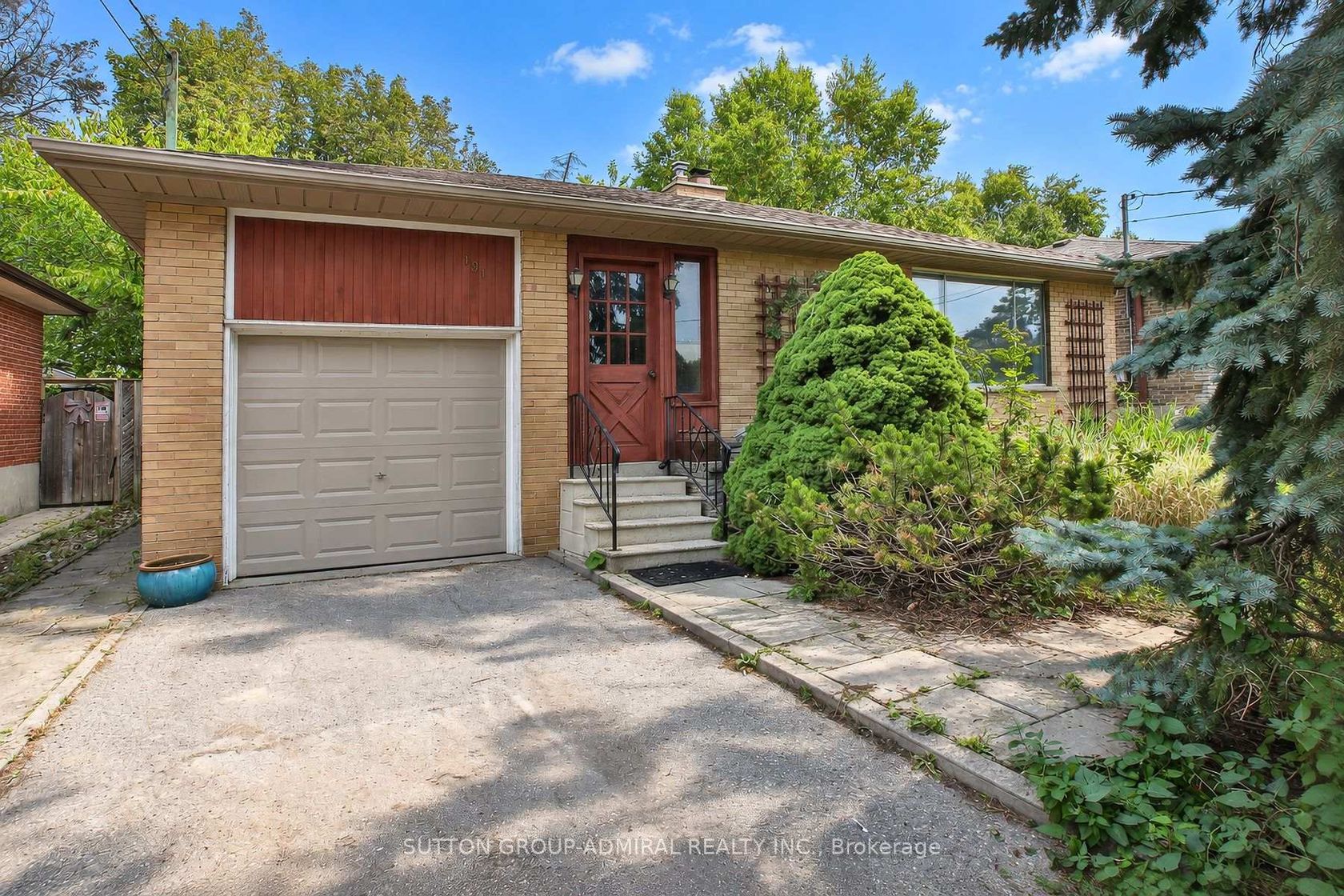 191 Driscoll Road, Mill Pond, Richmond Hill photo number 2