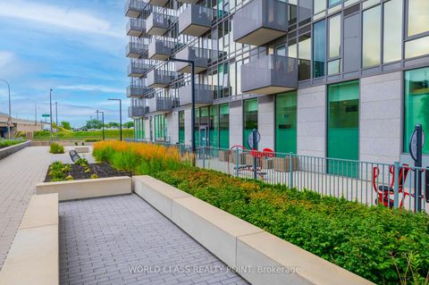 Photo 6 at 613 - 38 Monte Kwinter Court, Clanton Park, Toronto