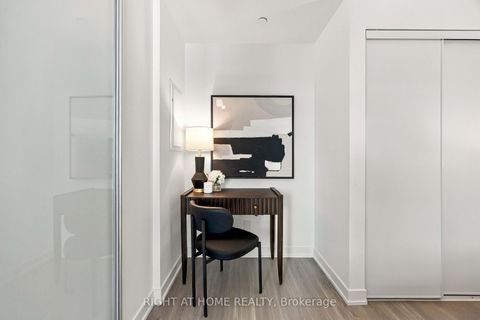 Photo 21 at 5205 - 8 Wellesley Street W, Bay Street Corridor, Toronto